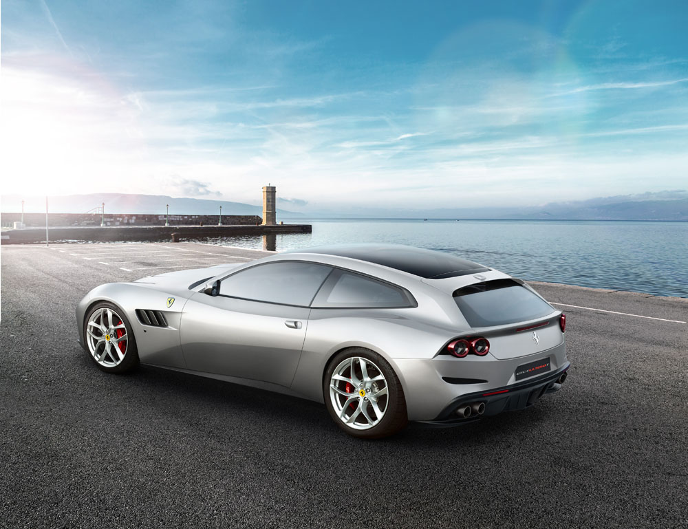 Ferrari_GTC4Lusso_T_4.jpg