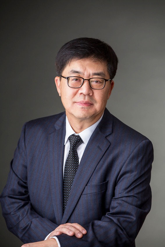 LG-Electronics-CTO-Portrait.jpg