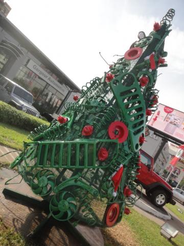 Gargour Automotive Company Goes Very Green For A Very Festive, Very Unique Christmas!