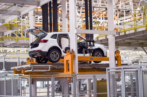 Borgward celebrates milestone production of 100,000th car