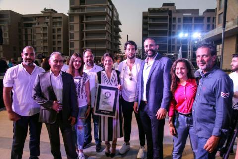 Waterfront City Hosts a Guinness World Record for the Largest Recyclable Material Mosaic